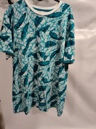 Camiseta hombre manga corta estampado hojas