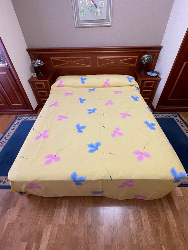Colcha de verano estampada para cama de 150cm.