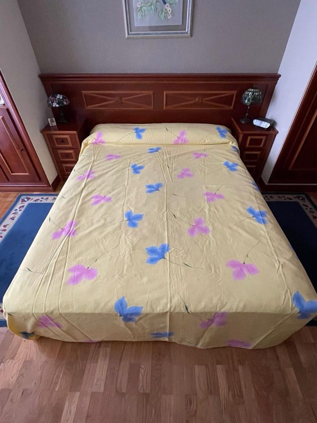 Colcha de verano estampada para cama de 150cm.
