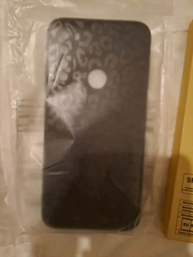 Fundas Redmi Note 8 y iPhone