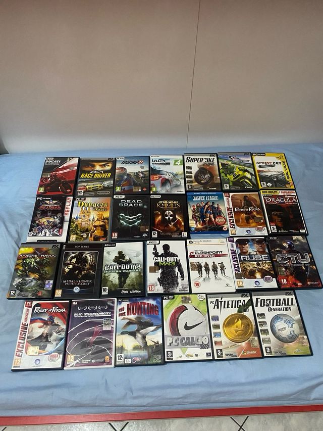 Lotto più di 40 Giochi/ film PC - Vari Generi