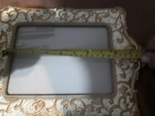 Marco de fotos antiguo decorado