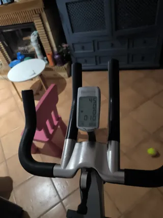 Bicicleta Keiser Profesional con pantalla