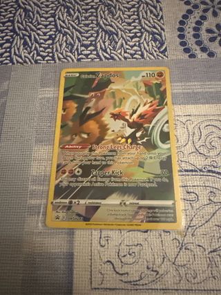 Carta Pokémon Galarian Zapdos
