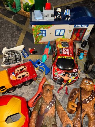 Lote de juguetes variados