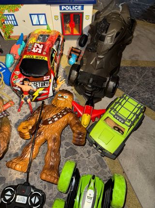 Lote de juguetes variados