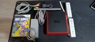 Nintendo Wii Mini Rossa + Just Dance 2016
