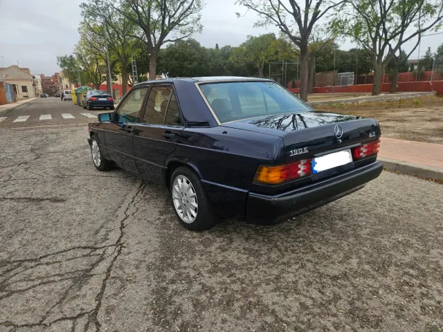 Mercedes-Benz 190 1992