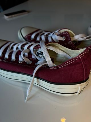 Zapatillas Converse Rojas Talla 37.5 Color granate