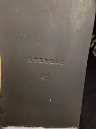 Mocasines Uterqüe dorados talla 41