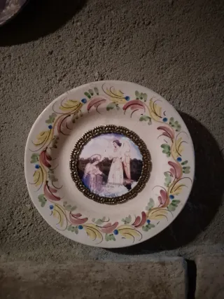 Plato decorativo religioso