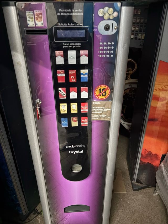 máquina expendedora gmvending cristal