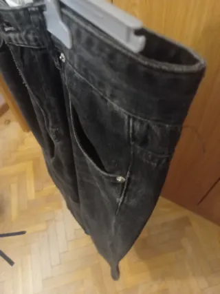 Pantalón vaquero negro Pull&Bear