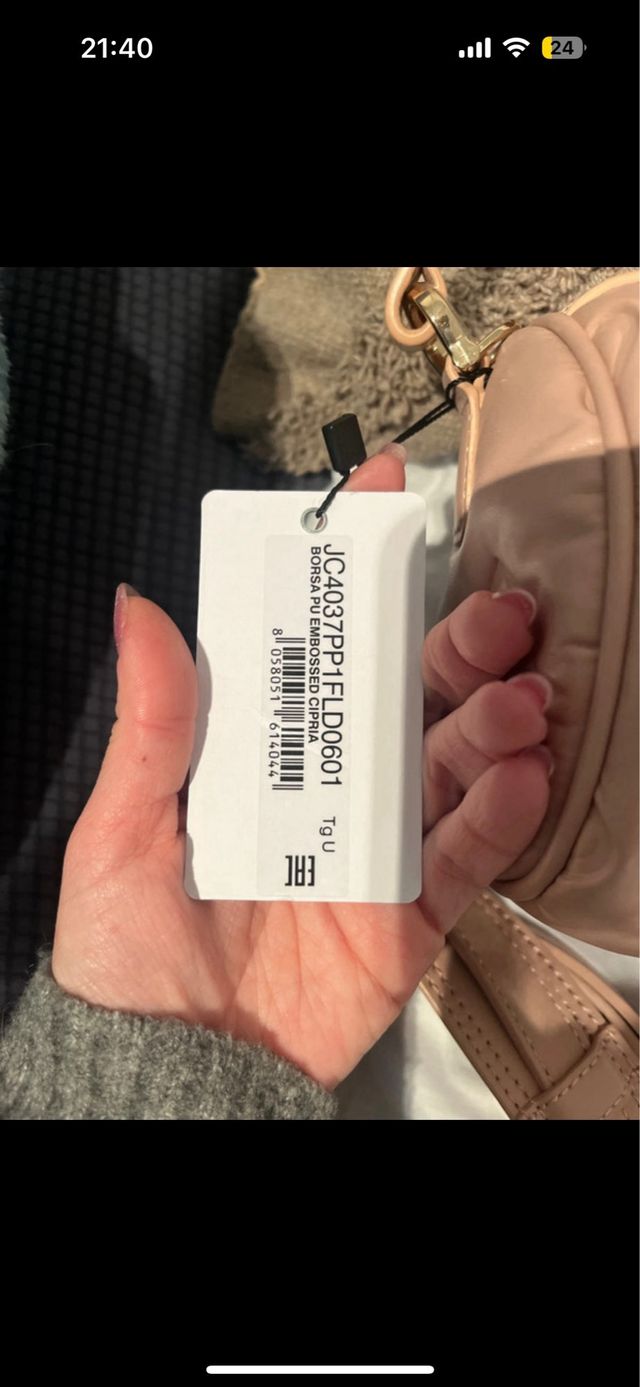 Bolso Love Moschino rosa palo con corazones