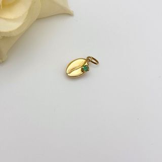 Colgante de oro 18kt con esmeralda