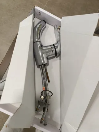 Grifo de cocina extraíble plateado