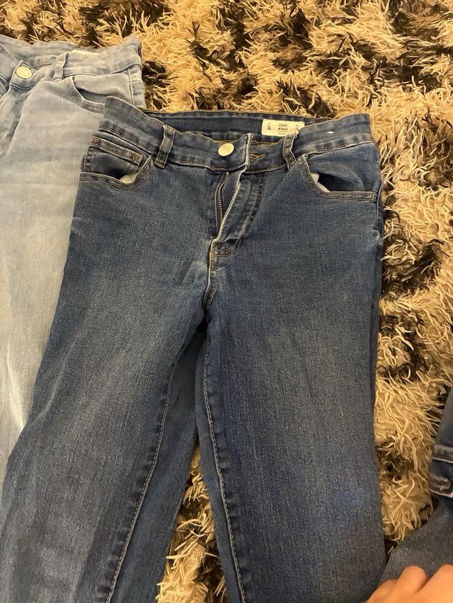 Vaqueros desgastados talla XS/34/6 segunda mano