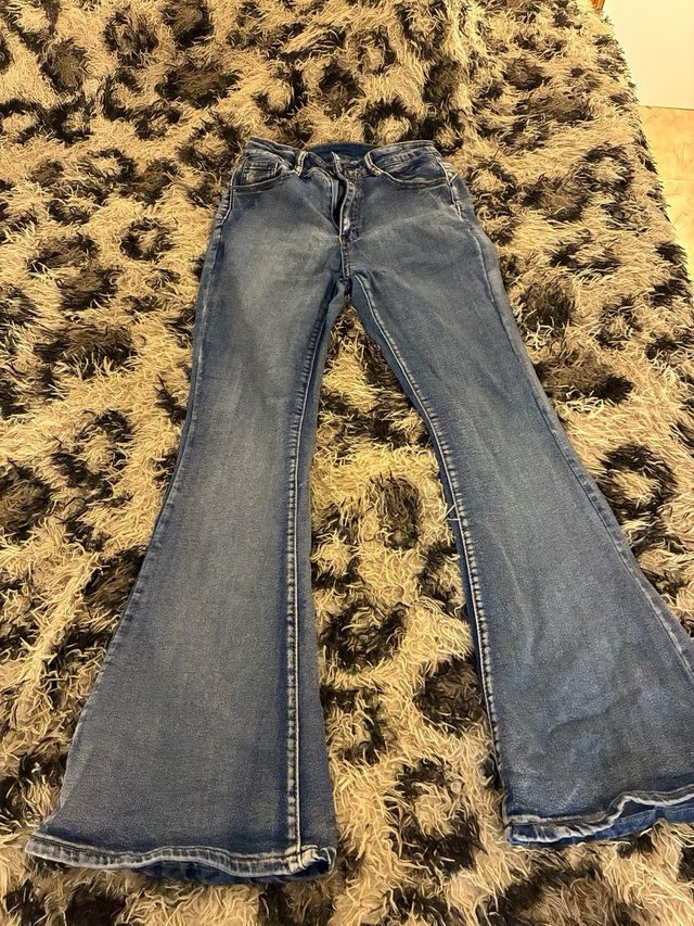 Vaqueros desgastados talla XS/34/6 segunda mano