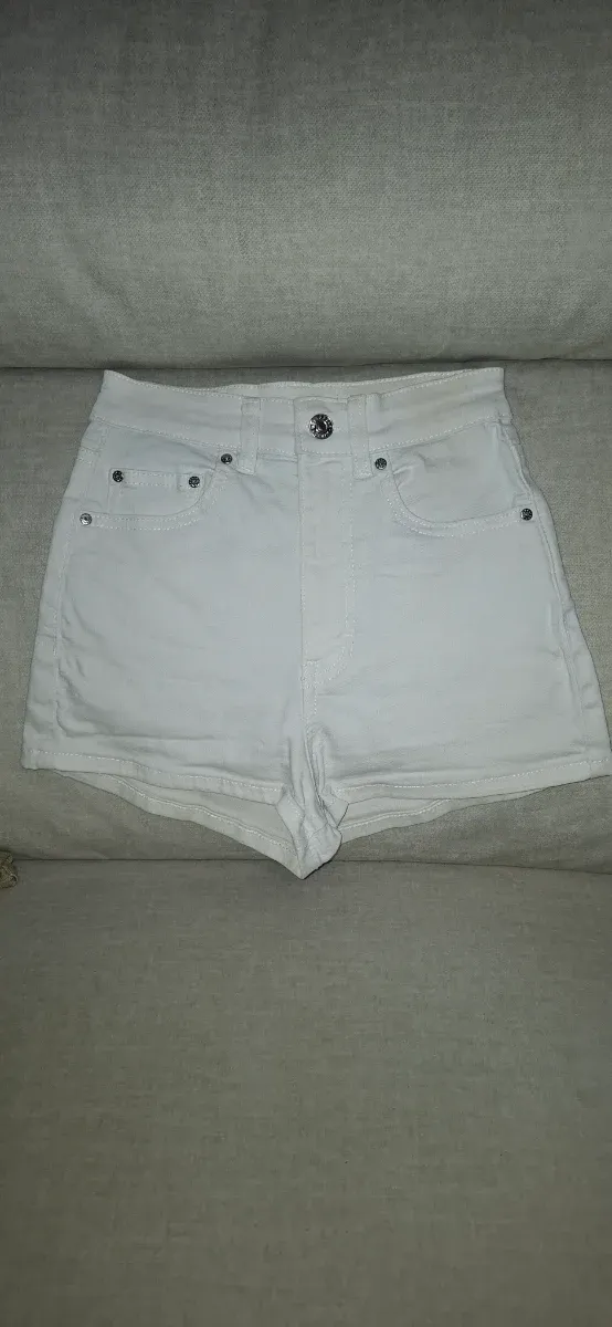 Pantalón corto vaquero blanco
