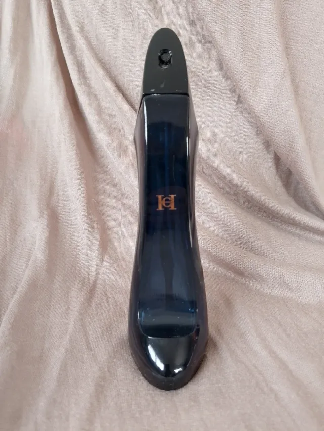 Frasco Perfume CH Mujer Tacón Negro Dorado