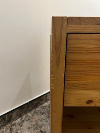 Mesita auxiliar o de noche de madera