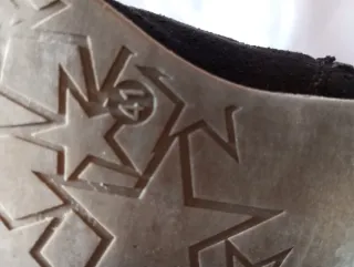 Stivaletti John Richmond neri con perline