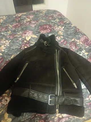 Chaqueta ante negra
