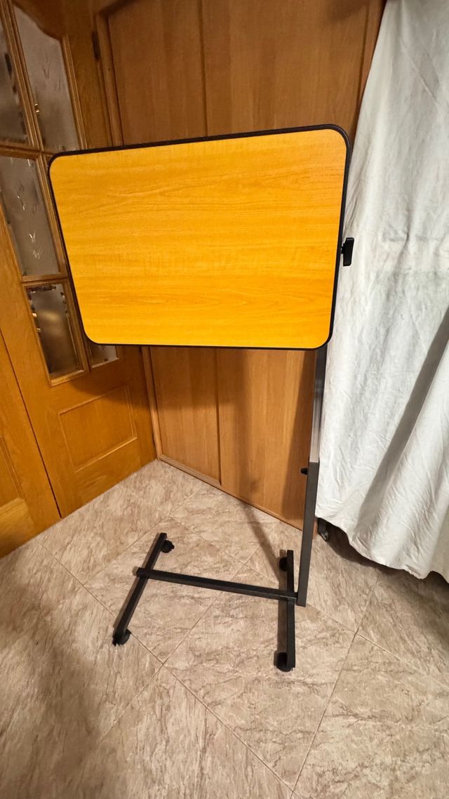 Mesa auxiliar plegable madera y metal