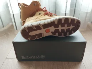 Botas Timberland Marrones y Rojas