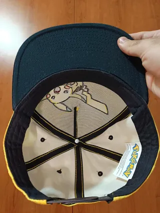 Gorra Pokémon Pikachu original broche strapback.