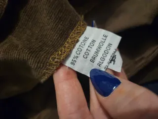 Gonna Joyxtin marrone a coste