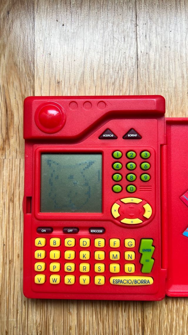 POKEDEX POKEMON TIGER ELECTRONICS