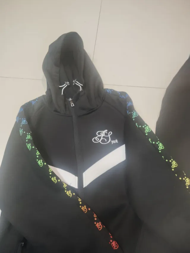 Conjunto deportivo talla 14