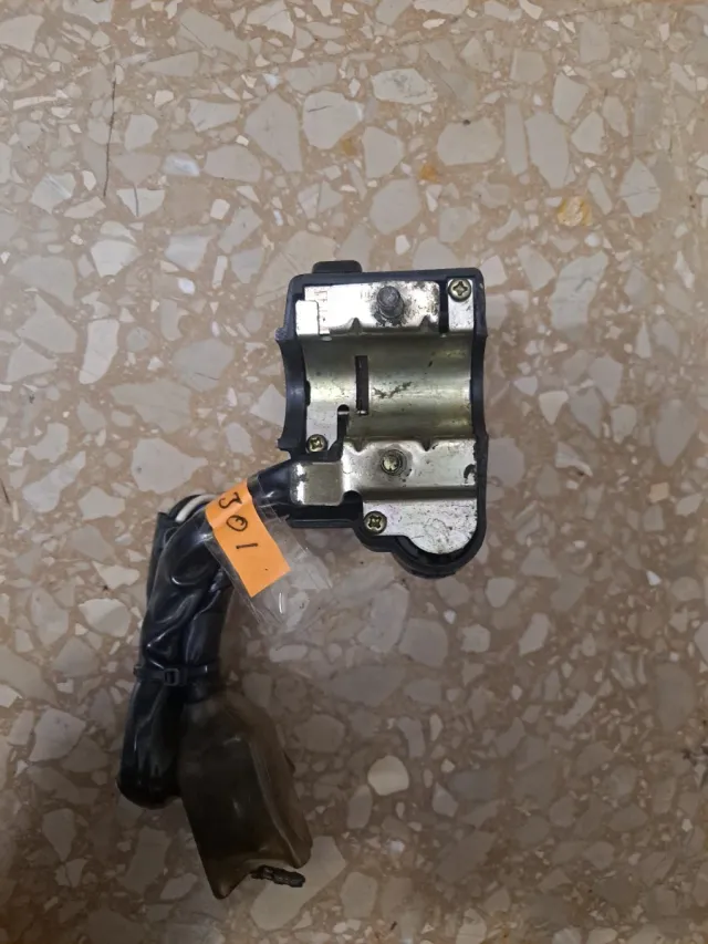 ‼️HAGO ENVIO‼️ Piña luces mbx en perfecto estado