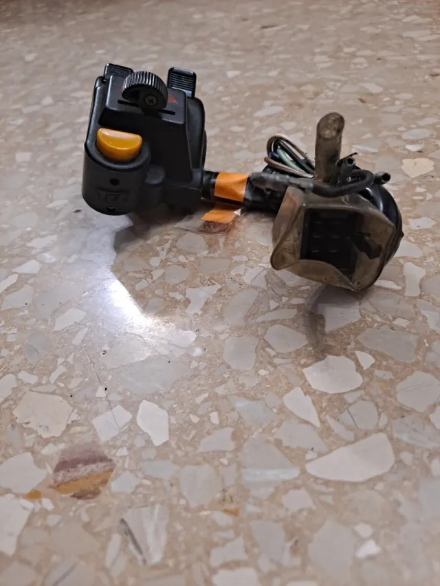 ‼️HAGO ENVIO‼️ Piña luces mbx en perfecto estado