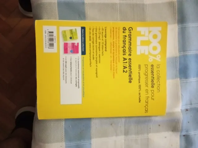 100% FLE Grammaire essentielle du francais A1/A...