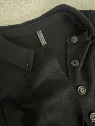 Traje Marc Cain negro chaqueta y falda