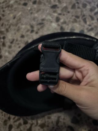 Casco de hípica de terciopelo negro