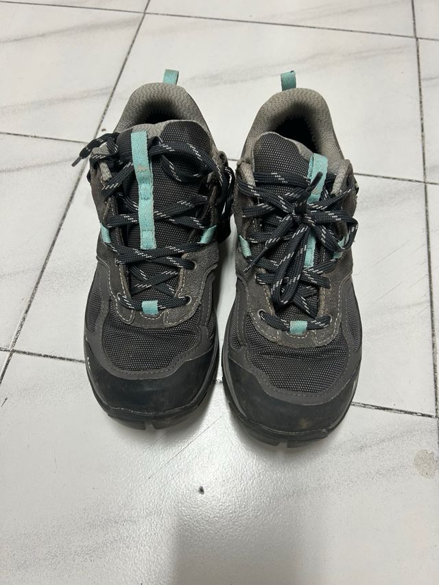 Zapatillas montaña Quechua Talla 37