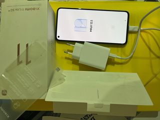 Xiaomi 11 Lite 5G 128GB 8GB RAM Blu verdognolo