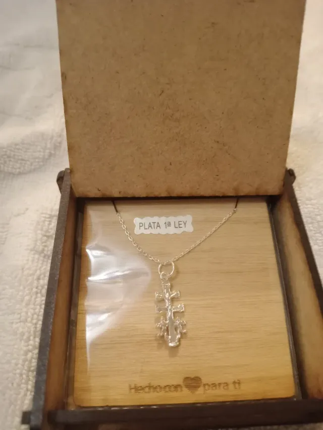 Cruz de Caravaca de Plata 1ª Ley