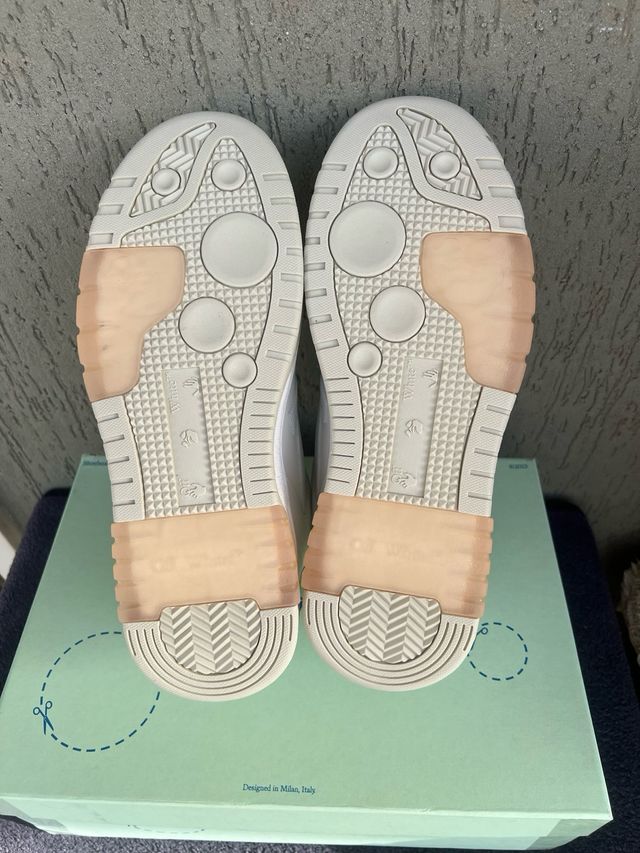 Off-White Out of Office For Walking