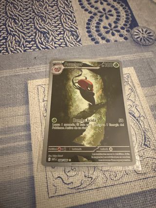 Carta Pokémon Accelgor 094/086