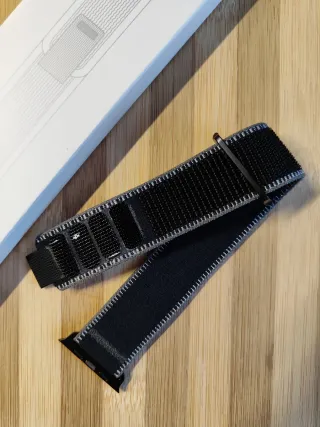 Cinturino Trail Loop per Apple Watch Ultra 3-2-1