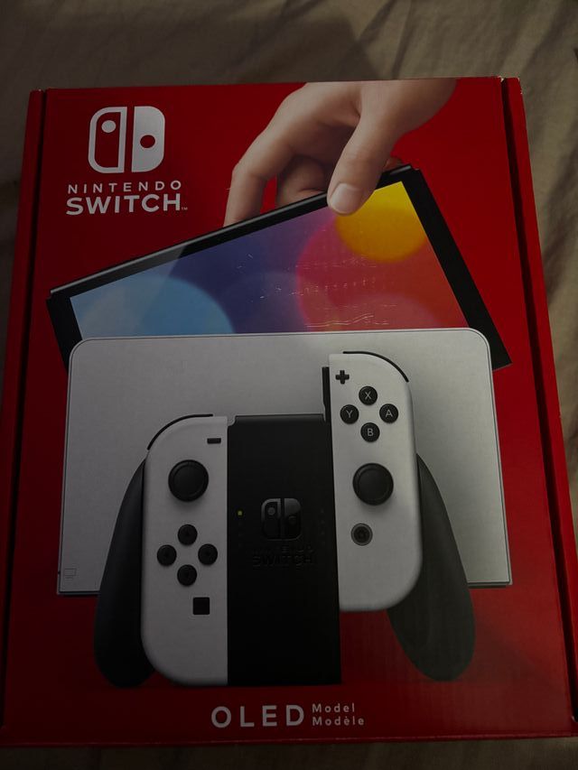 Nintendo Switch OLED Blanca y Negra