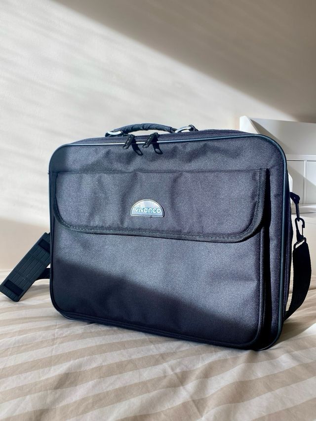 Maletín portátil Vivanco negro