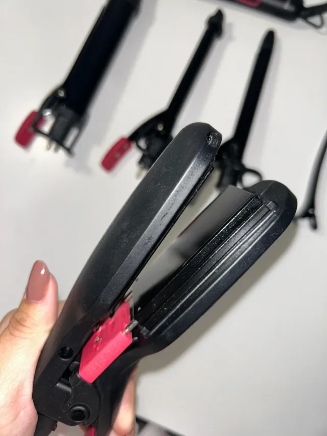 Rowenta Plancha y Rizador de Pelo