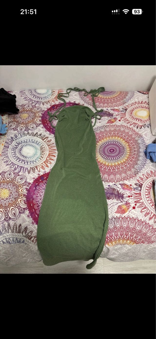 Vestido verde tirantes espalda descubierta