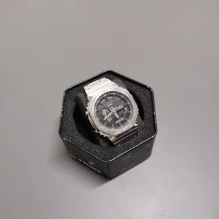 Reloj Casio MOD Plateado y dial Negro