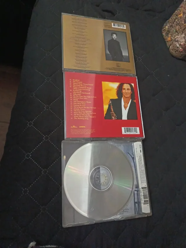 Lote 3 CDs: Lionel Richie, Kenny G, Enya